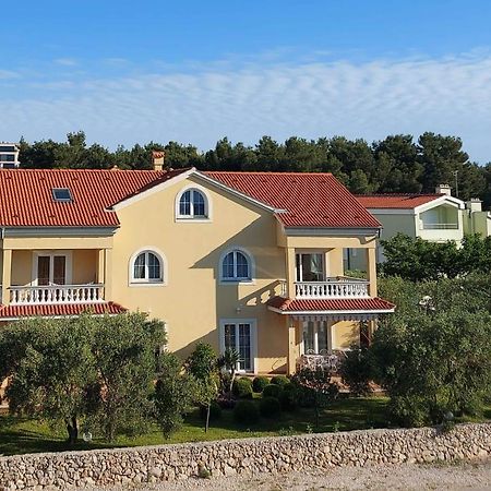 Apartmani Olea Krk Krk Town Exterior photo