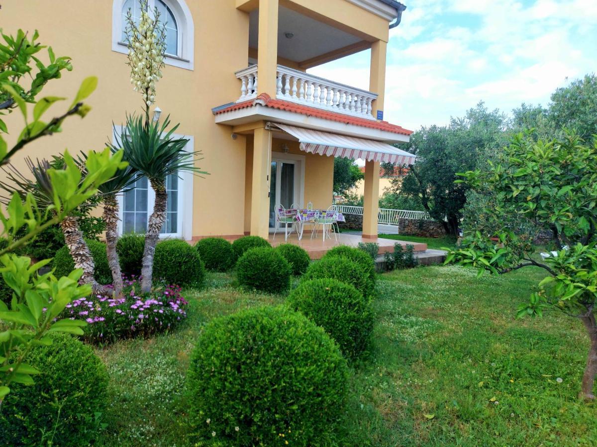 Apartmani Olea Krk Krk Town Exterior photo
